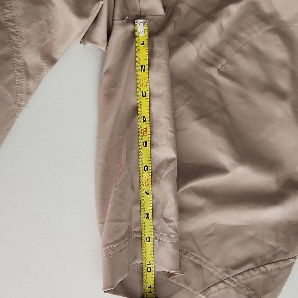 Magellan Outdoors Shorts Womens Size XL Tan Bermuda